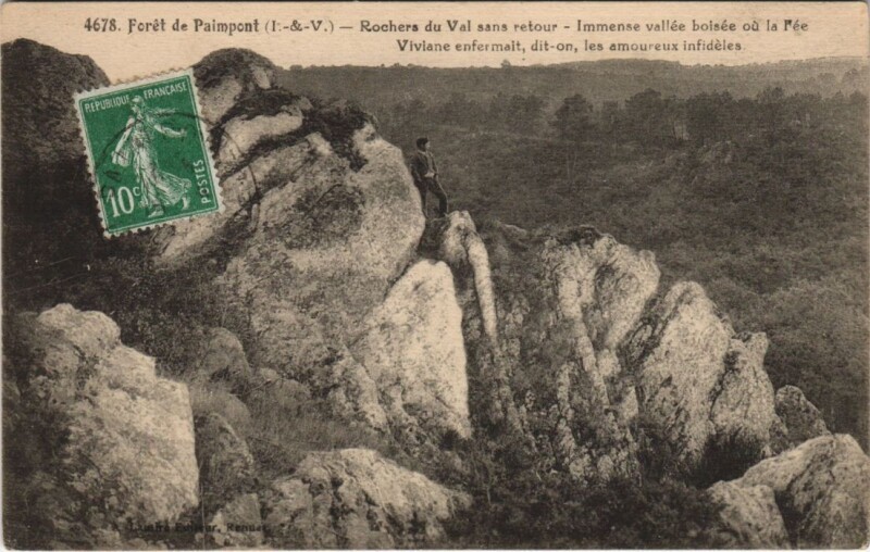 Carte postale ancienne Forêt de Paimpont - Rochers du Val sans retour à Paimpont