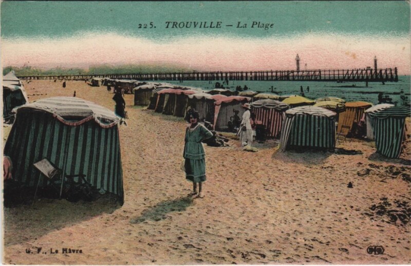 Carte postale ancienne Trouville La Plage