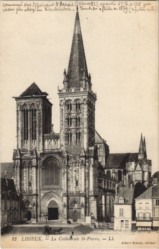 Carte postale ancienne Lisieux Cathedrale Saint-Pierre à Lisieux