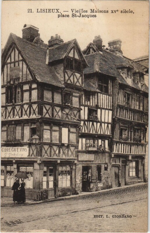 Carte postale ancienne Lisieux Place Saint Jacques à Lisieux