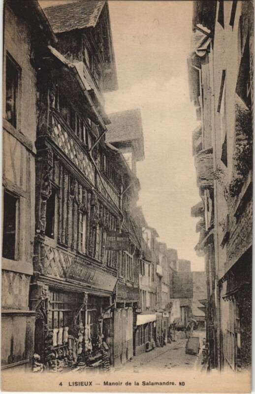 Carte postale ancienne Lisieux Manoir de la Salamandre à Lisieux