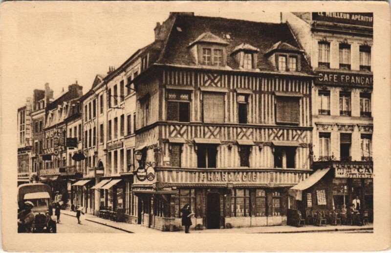 Carte postale ancienne Lisieux Pharmacie Bidet à Lisieux