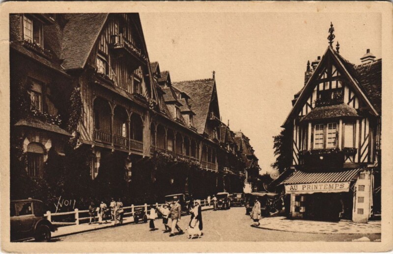 Carte postale ancienne Deauville Le Normandy à Deauville