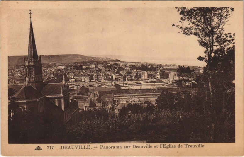 Carte postale ancienne Deauville Panorama à Deauville