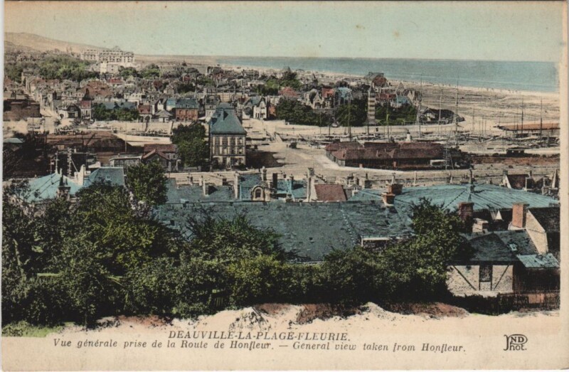 Carte postale ancienne Deauville vue generale à Deauville