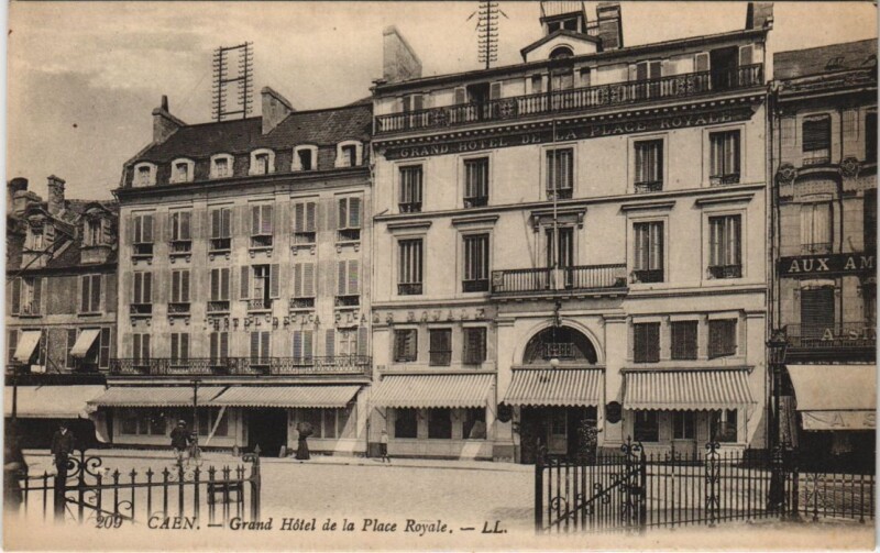 Carte postale ancienne Caen Grand Hotel de la Place Royale