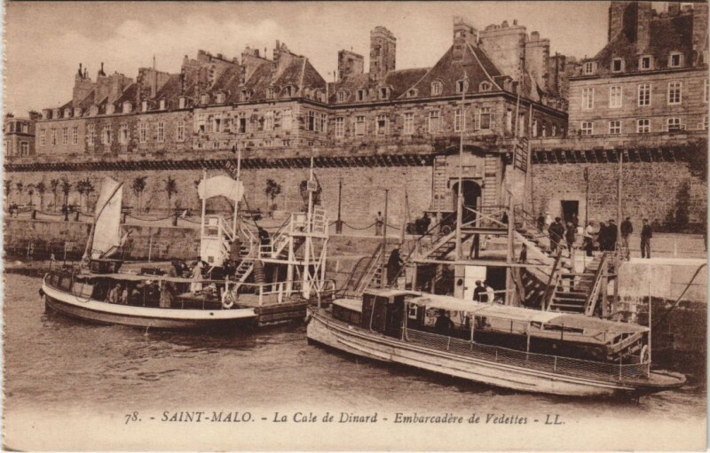 Carte postale ancienne Saint Malo La Cale de Dinard à Dinard