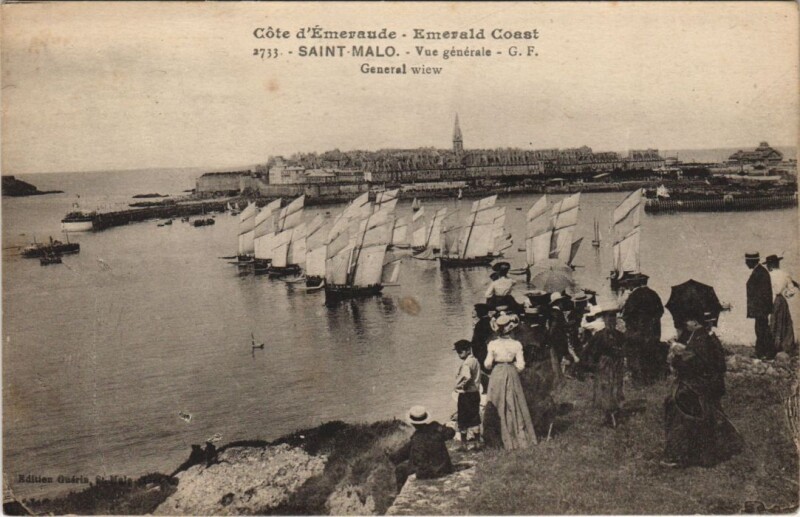 Carte postale ancienne Saint Malo vue generale à Saint-Malo