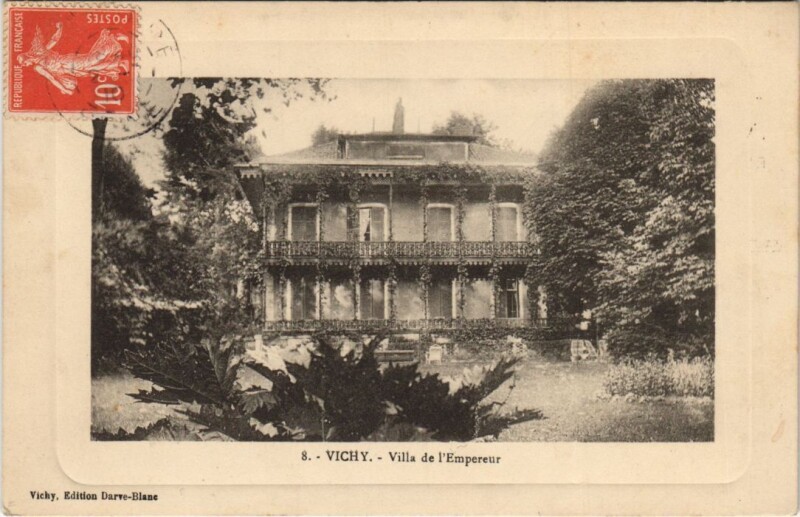 Carte postale ancienne Vichy Villa de l'Empereur France à Vichy