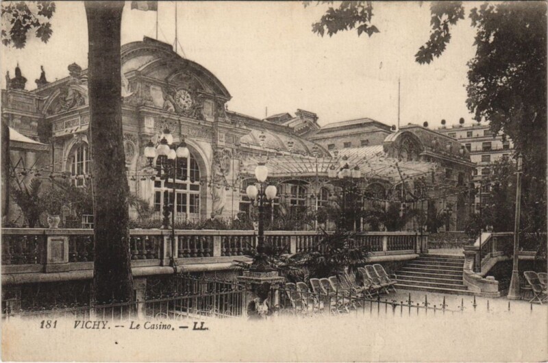 Carte postale ancienne Vichy Le Casino France à Vichy