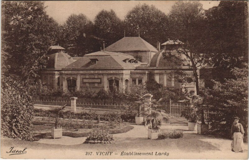 Carte postale ancienne Vichy Etablissement Lardy France à Vichy