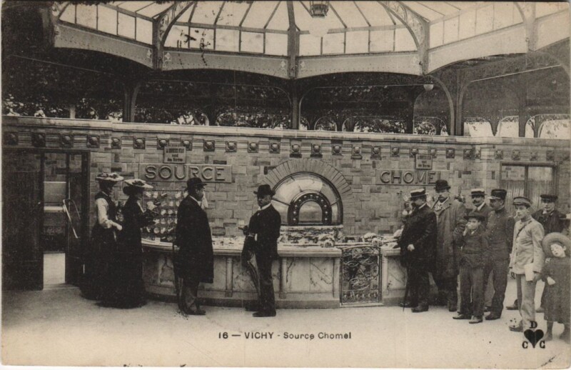 Carte postale ancienne Vichy Source Chomel France à Vichy