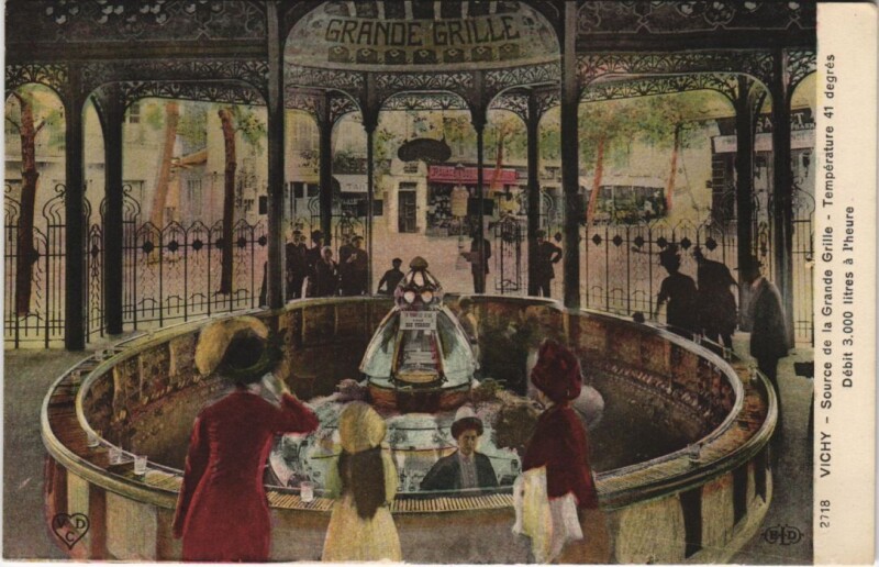 Carte postale ancienne Vichy Source de la Grande Grille France à Vichy