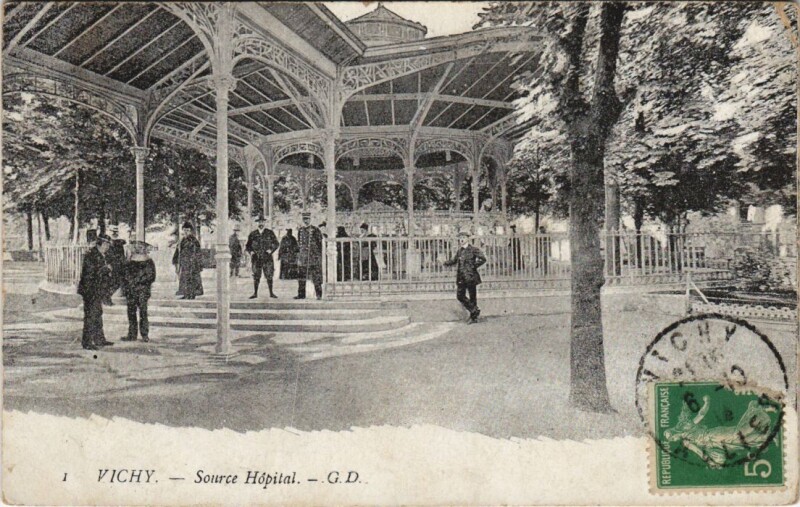 Carte postale ancienne Vichy Source Hopital France à Vichy