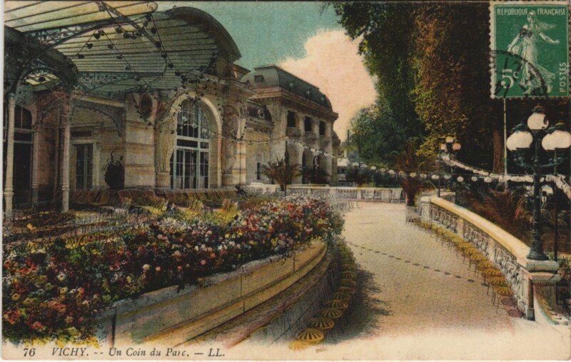 Carte postale ancienne Vichy Un coin du Parc France à Vichy