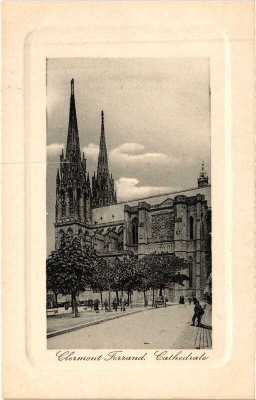 Carte postale ancienne Clermont-Ferrand Cathedrale à Clermont-Ferrand