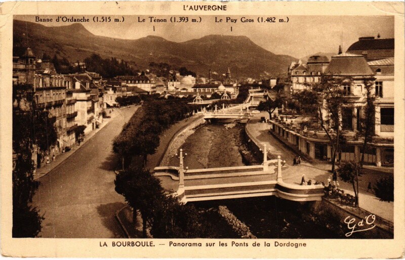 Carte postale ancienne La Bourboule Panorama sur les Ponts de la Dordogne à La Bourboule