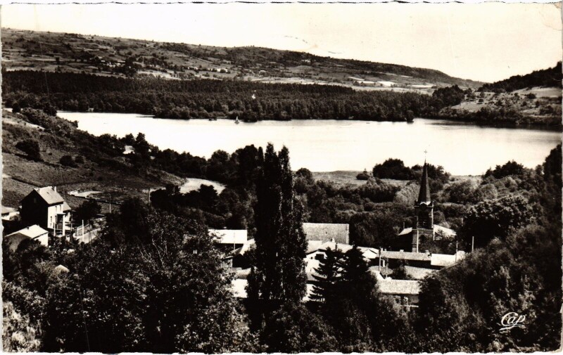 Carte postale ancienne Lac d'Aydat à Aydat
