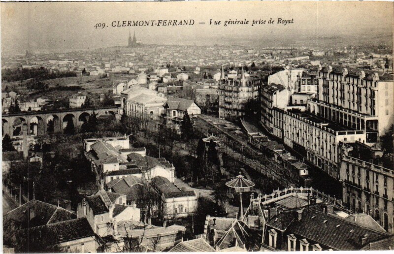Carte postale ancienne Clermont-Ferrand Vue Generale prise de Royat à Clermont-Ferrand
