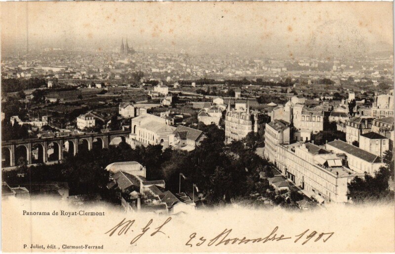 Carte postale ancienne Royat Clermont-Ferrand - Panorama à Clermont-Ferrand