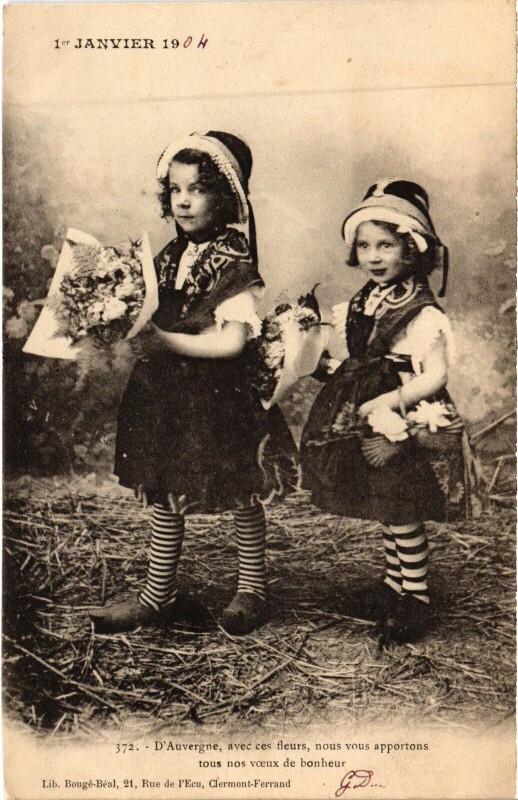 Carte postale ancienne D'Auvergne - Enfants - Types