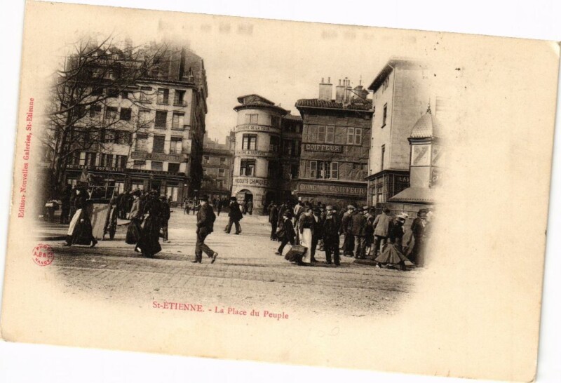 Carte postale ancienne Saint-Etienne-La Place du Peuple