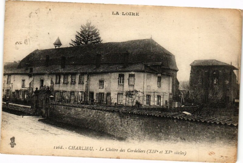 Carte postale ancienne La Loire-Charlieu-La Cloitre des Cordeliers (Xiv et Xv siécles) à Charlieu