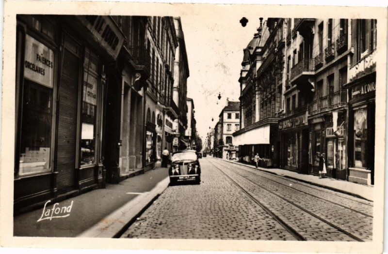 Carte postale ancienne Saint-Etienne - Rue Gambetta à Saint-Étienne