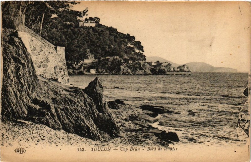 Carte postale ancienne Toulon Cap Brun-Bord de la Mer à Toulon