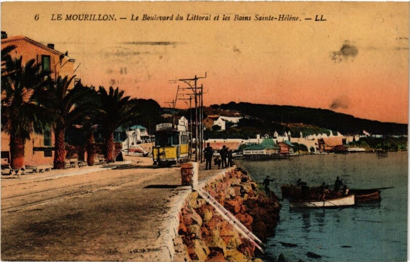 Carte postale ancienne Toulon Le Boulevard du Littoral et-les-Bains Sainte-Héléne à Toulon