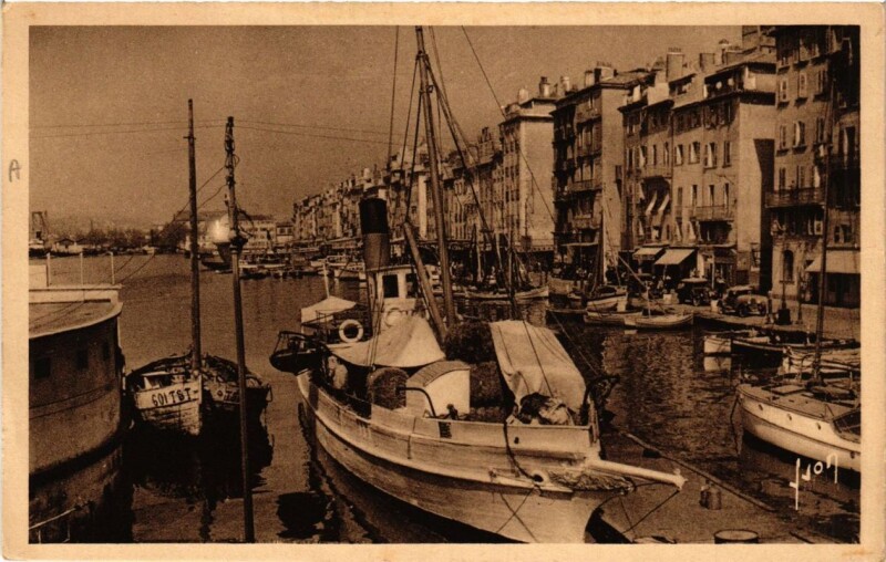 Carte postale ancienne Toulon Le Port à Toulon