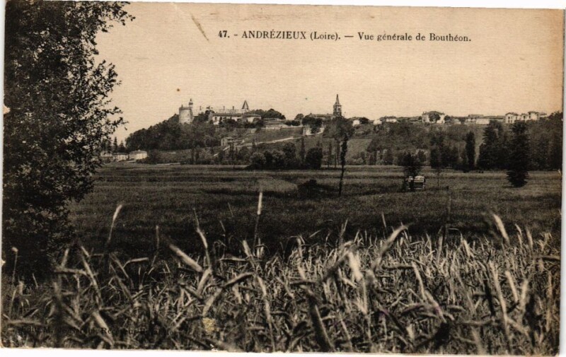 Carte postale ancienne Andrezieux - Vue générale de Boutheon