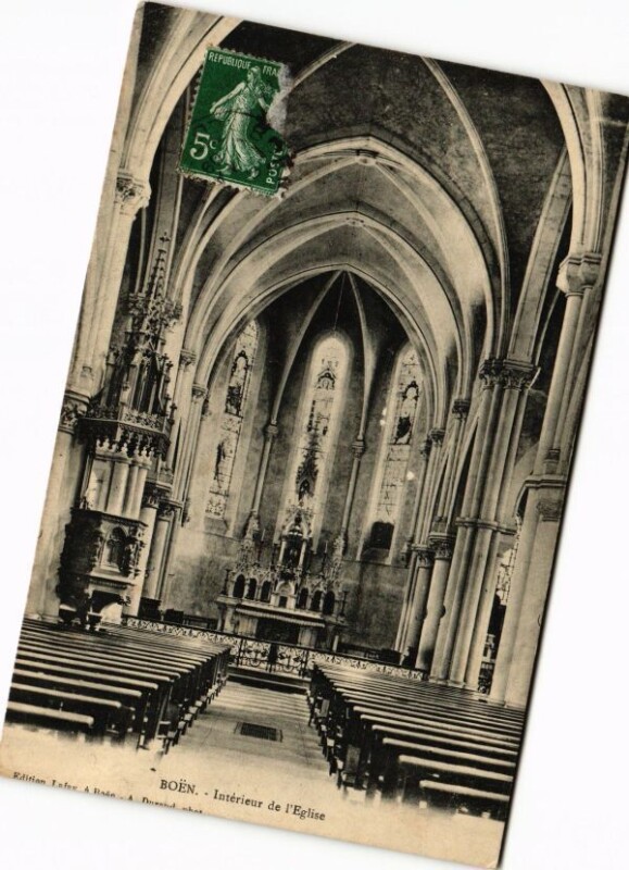 Carte postale ancienne Boen - Intérieur de l'Eglise