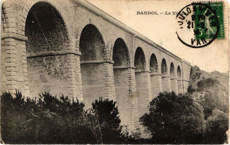 Carte postale ancienne Bandol - Le Viaduc à Bandol