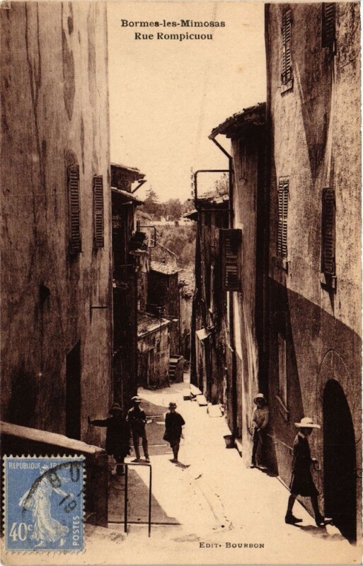 Carte postale ancienne Bormes les Mimosas - Rue Rompicuou à Bormes-les-Mimosas