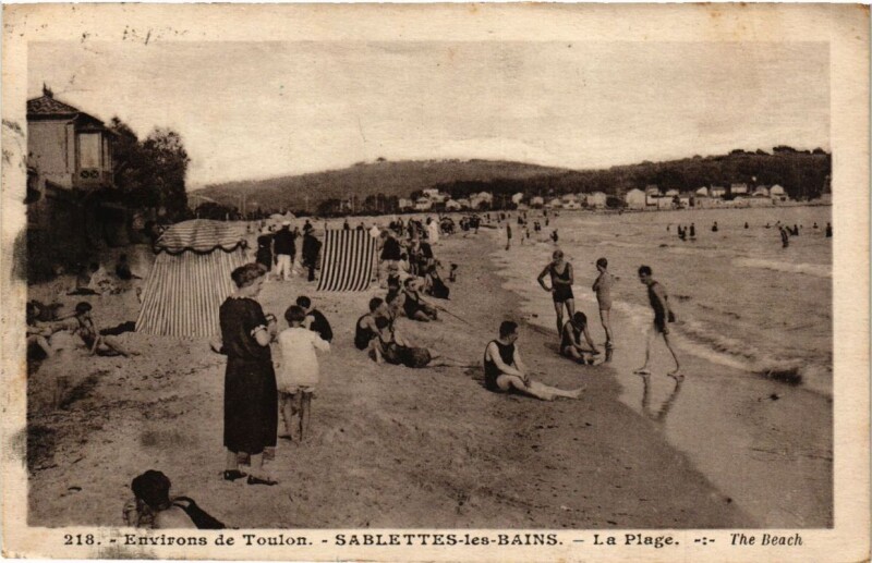 Carte postale ancienne Toulon Sablettes-les-Bains-La Plage à Toulon