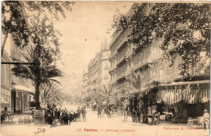 Carte postale ancienne Toulon Avenue Colbert à Toulon