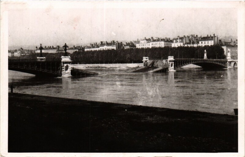 Carte postale ancienne Lyon - Pont de l'Universite à Lyon