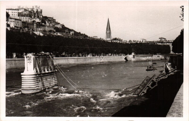 Carte postale ancienne Lyon - Pont d'Ainay à Lyon