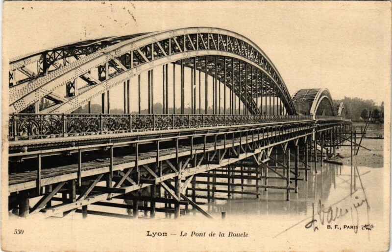 Carte postale ancienne Lyon - Le Pont de la Boucle à Lyon