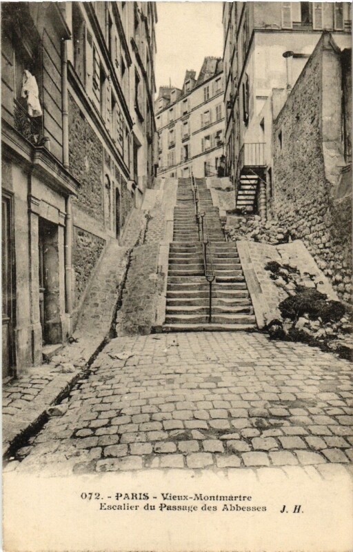 Carte postale ancienne Vieux-Montmartre - Escalier du Passage des Abbesses à Paris 18e