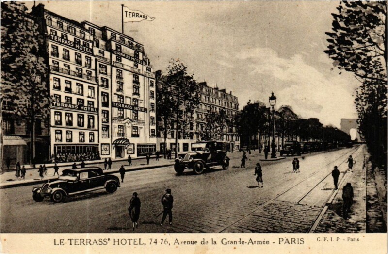 Carte postale ancienne Le Terrass' Hotel - Avenue de la Grande-Armée à Paris 16e