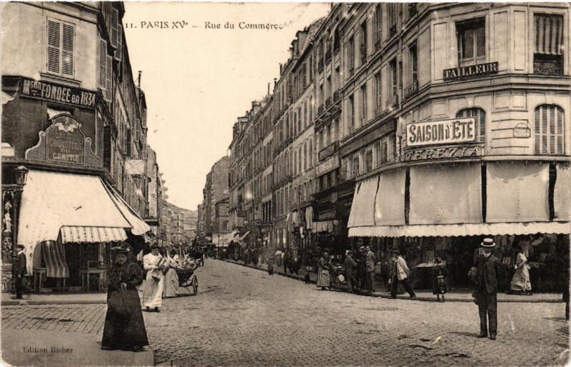 Carte postale ancienne Rue du Commerce à Paris 15e