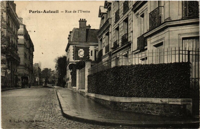 Carte postale ancienne Rue de l'Yvette à Paris 16e