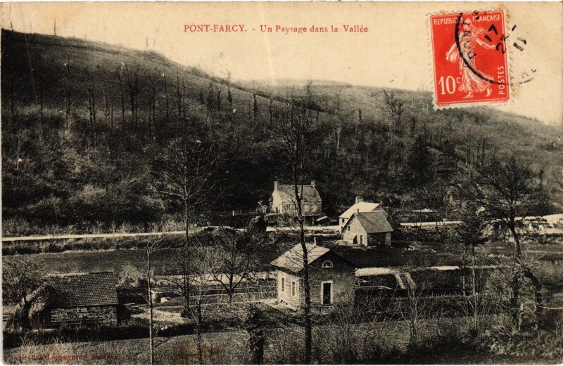 Carte postale ancienne Pont-Farcy Un Paysage dans la Vallee