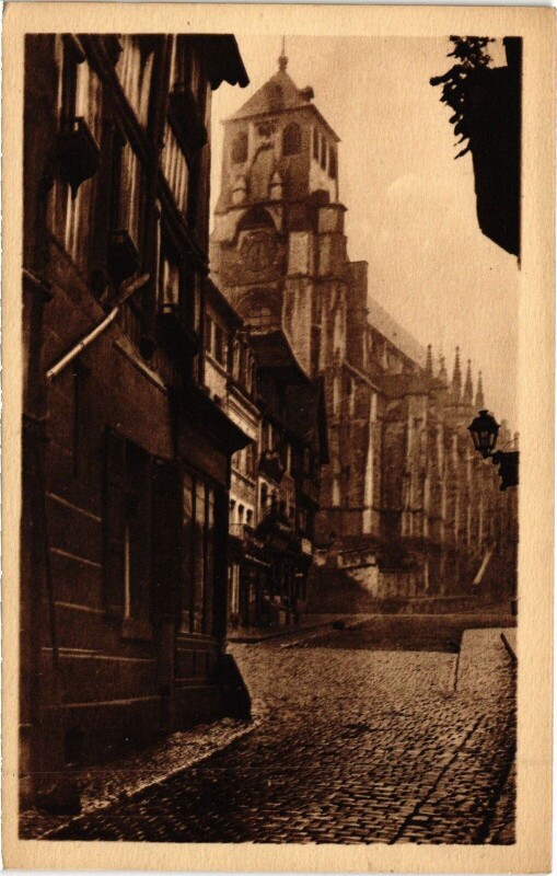 Carte postale ancienne Lisieux Eglise Saint-Jacques à Lisieux