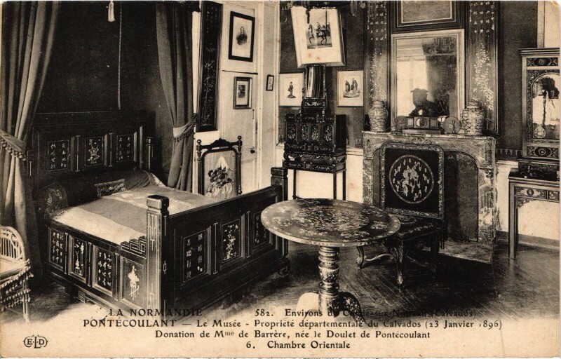 Carte postale ancienne Pontecoulant Le Musee - Chambre Orientale