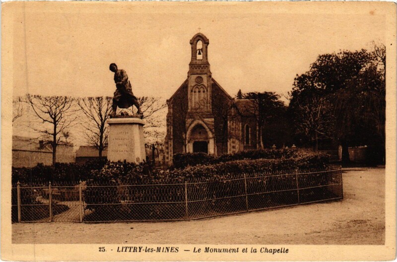 Carte postale ancienne Littry-les-Mines Le Monument et la Chapelle
