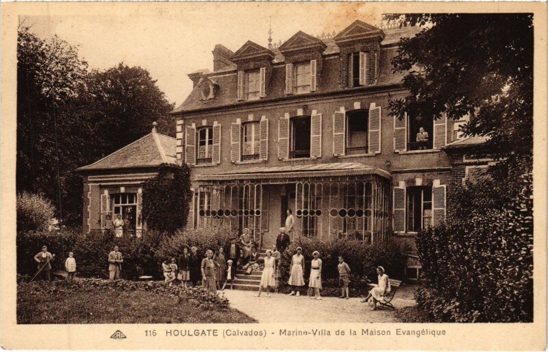 Carte postale ancienne Houlgate Marine Villa de la Maison Evangelique à Houlgate
