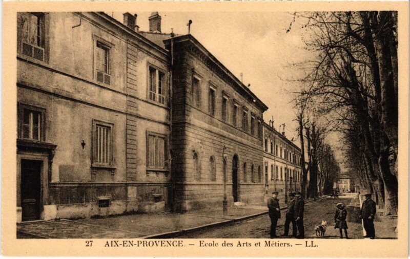 Carte postale ancienne Aix-en-Provence Ecole des Arts et Metiers à Aix-en-Provence